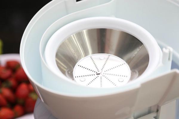 6 bước chọn mua máy ép trái cây
